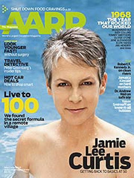 jammie lee curtis nude|Jamie Lee Curtis Posed Topless on a Magazine Cover at 50: .